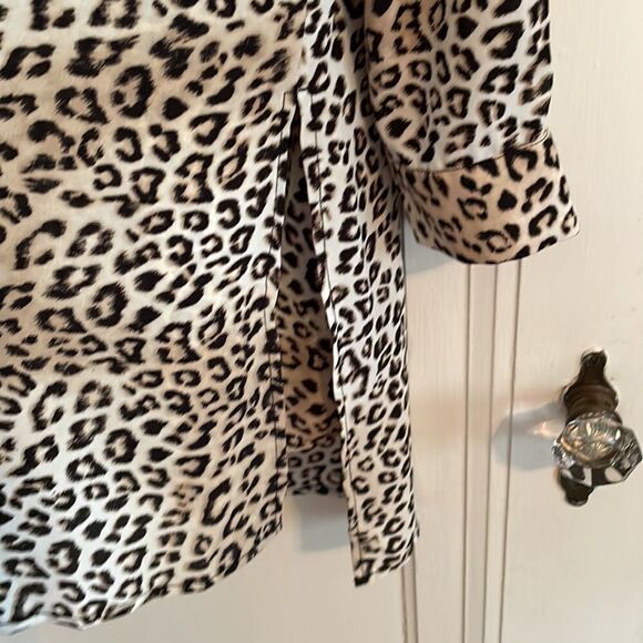 Chico’s leopard print split front double layer thin polyester tunic or dress - Picture 6 of 11